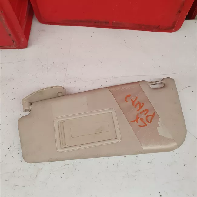 Aletta parasole parabrezza sinistra con specchio