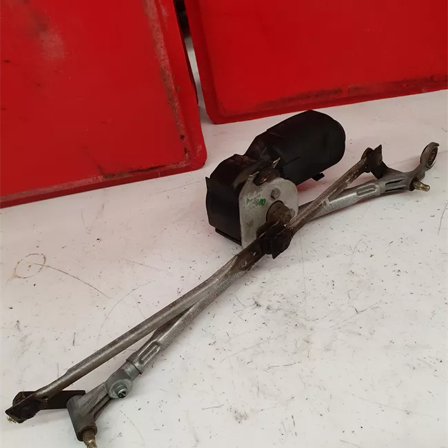 Motorino tergiparabrezza