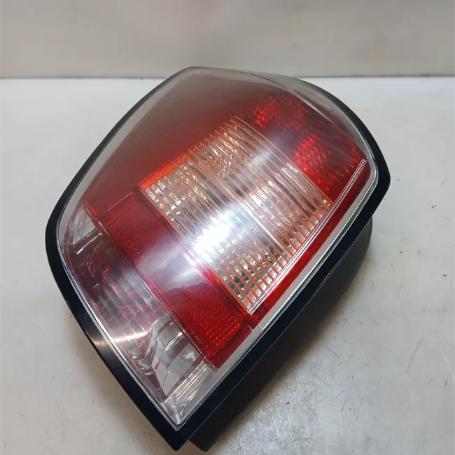 Fanale posteriore sinistro