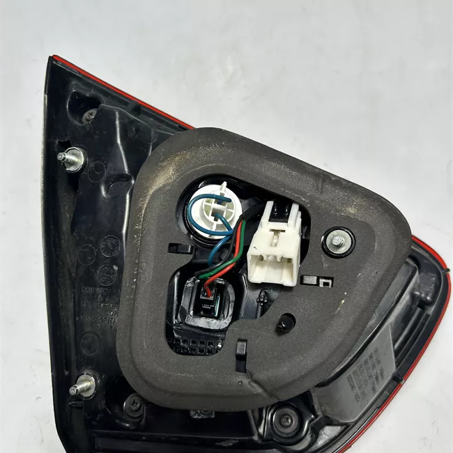 Fanale posteriore parte interno destro Led