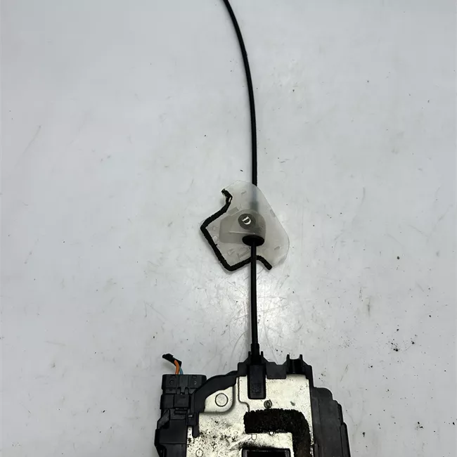 Serratura porta anteriore destra