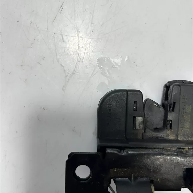 Serratura portello posteriore