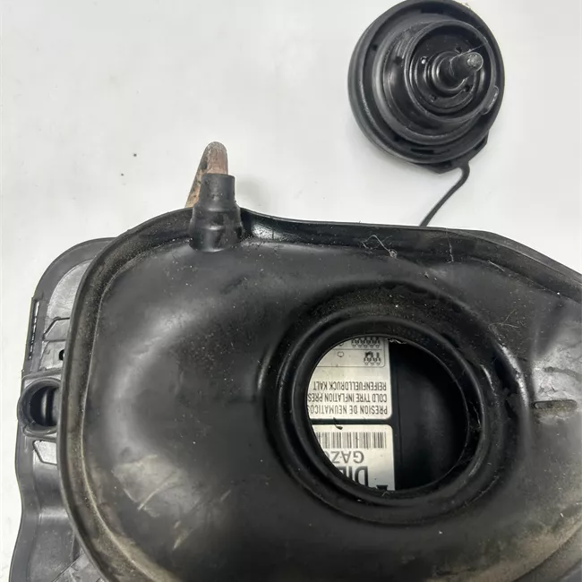 Sportello carburante