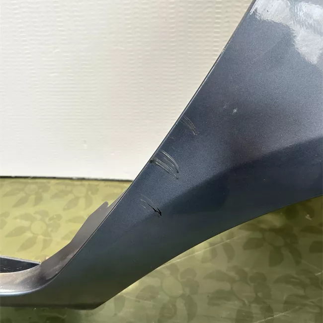 Parafango anteriore destro cerchi 16