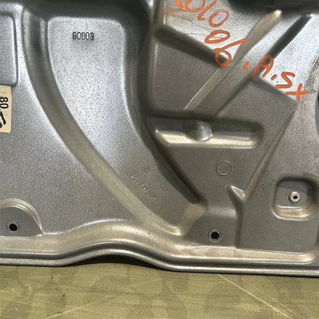 Alzacristallo porta anteriore sinistro elettrico