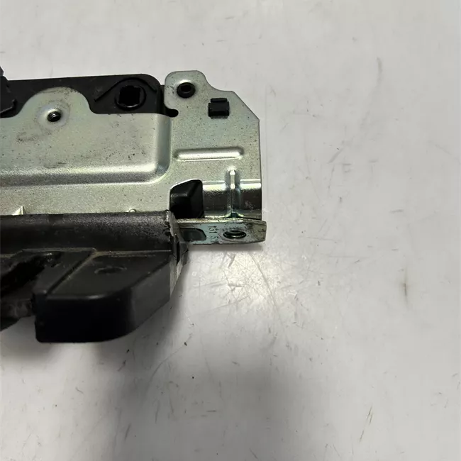 Serratura portello posteriore