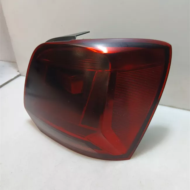 Fanale posteriore destro Oscurato