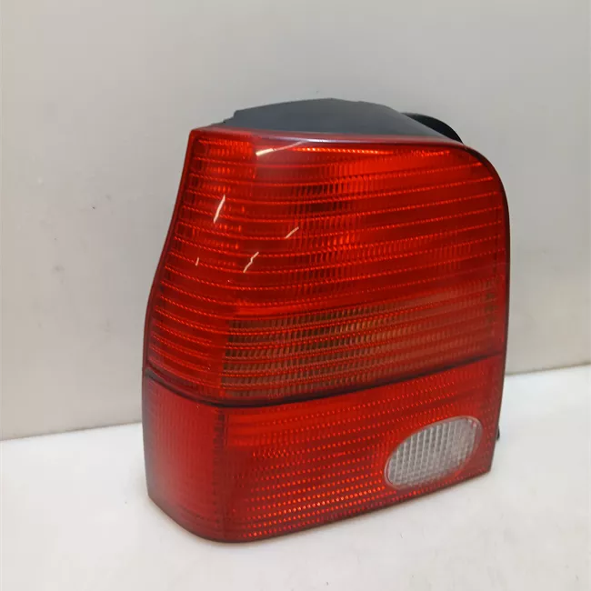 Fanale posteriore sinistro