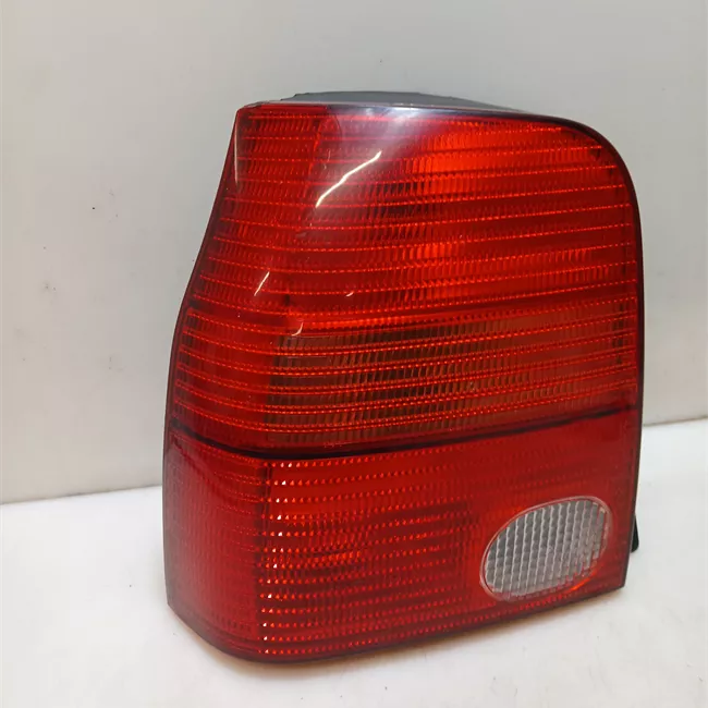 Fanale posteriore sinistro