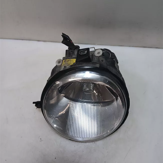 Proiettore con regolatore altezza sinistro