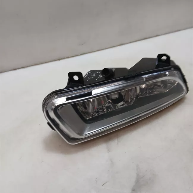 Proiettore fendinebbia destro Fendinebbia