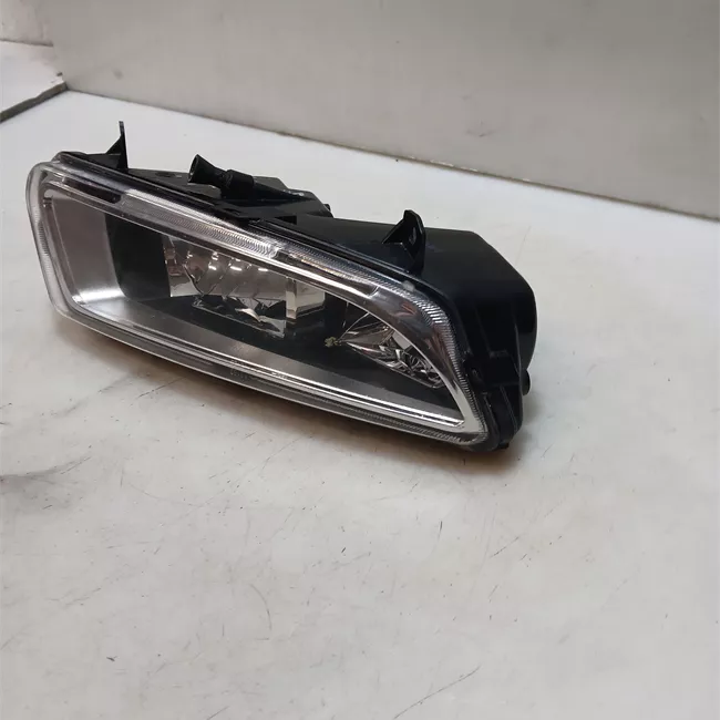 Proiettore fendinebbia destro Fendinebbia