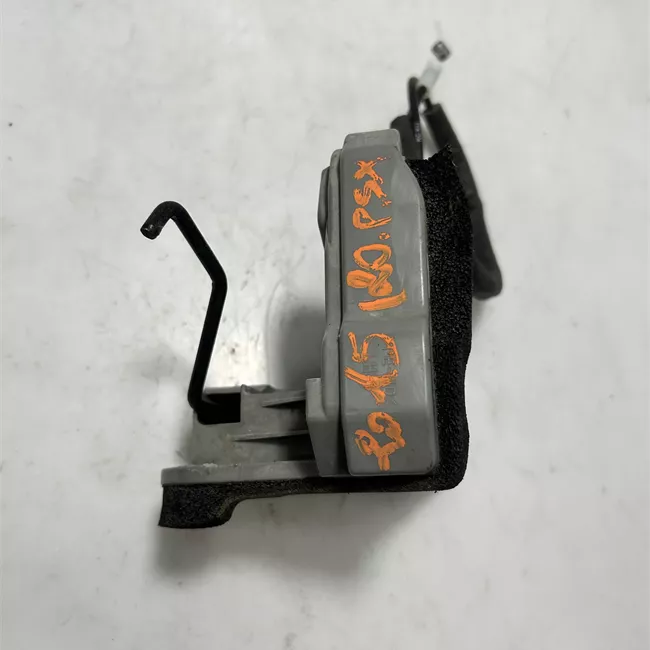 Serratura porta posteriore sinistra