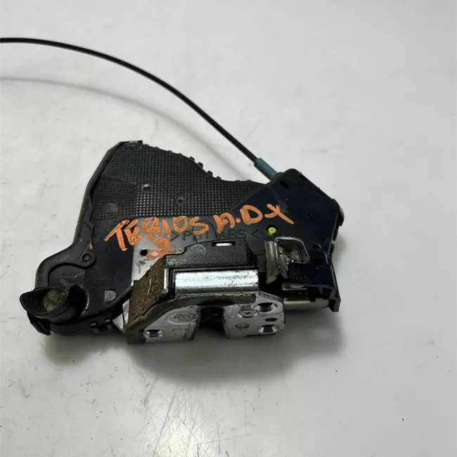 Serratura porta anteriore destra