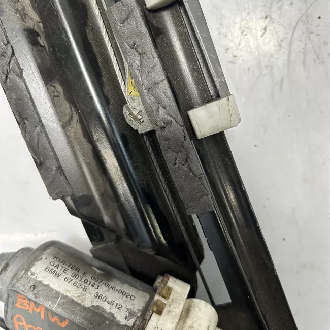 Alzacristallo elettrico porta posteriore sinistro