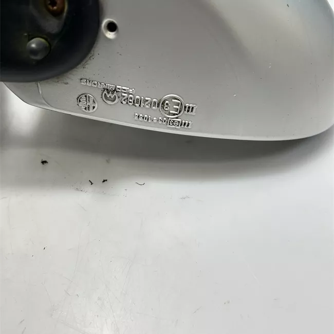 Retrovisore esterno regolazione elettrica sinistro Nero