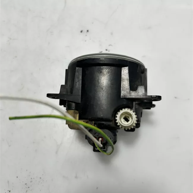 Proiettore fendinebbia sinistro