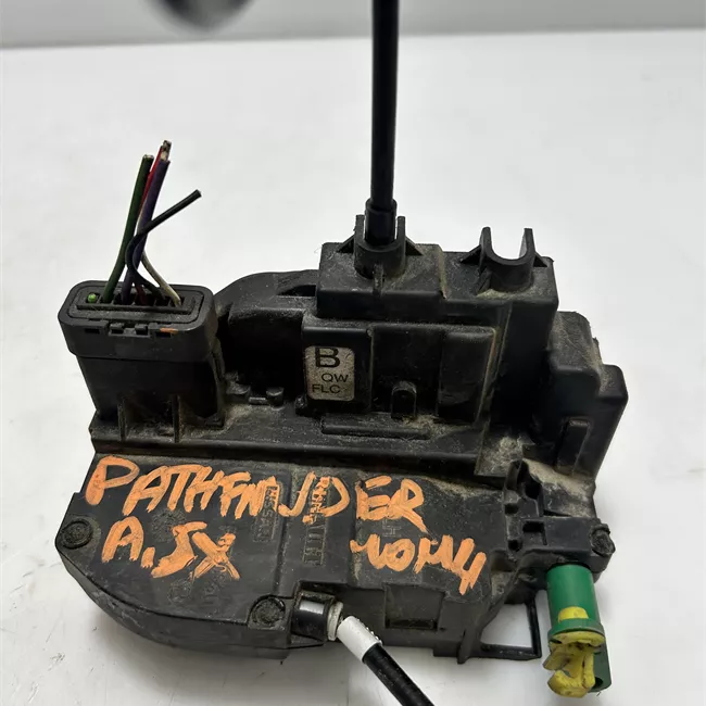 Serratura porta anteriore sinistra