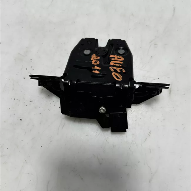 Serratura portello posteriore