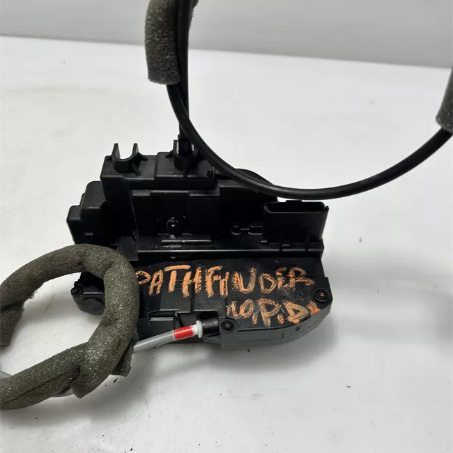 Serratura porta posteriore destra