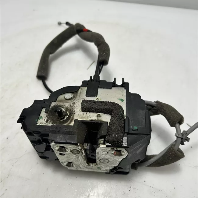 Serratura porta posteriore destra