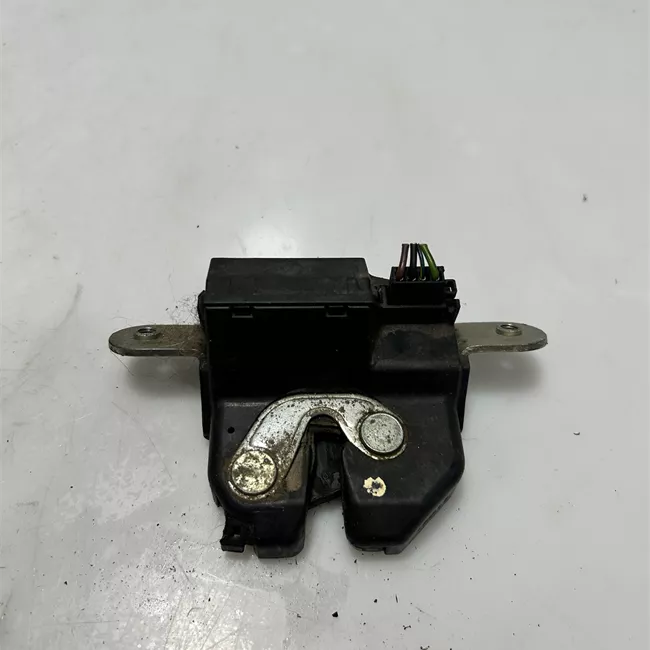 Serratura portello posteriore