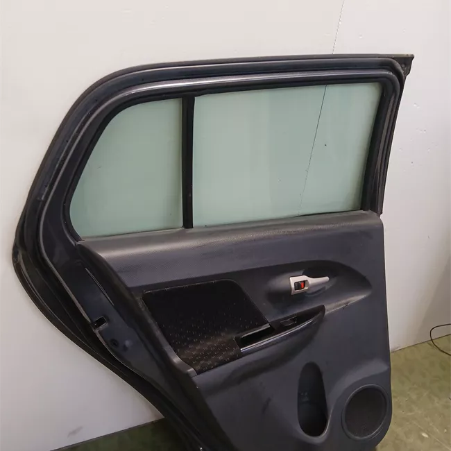 Porta posteriore sinistra