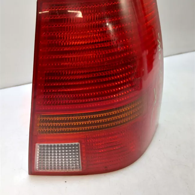 Fanale posteriore destro giallo/rosso