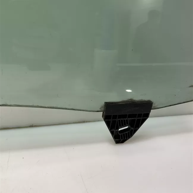 Scendente porta anteriore destro