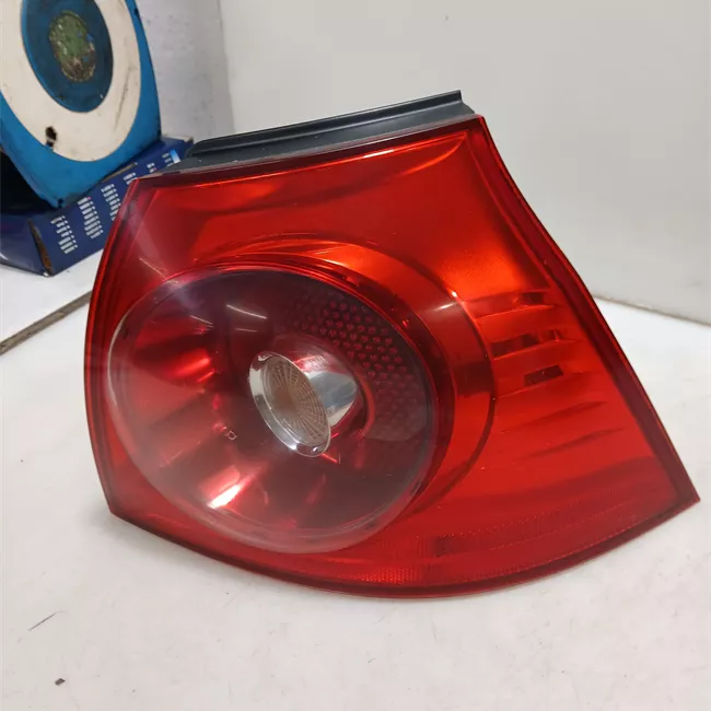 Fanale posteriore parte esterno destro