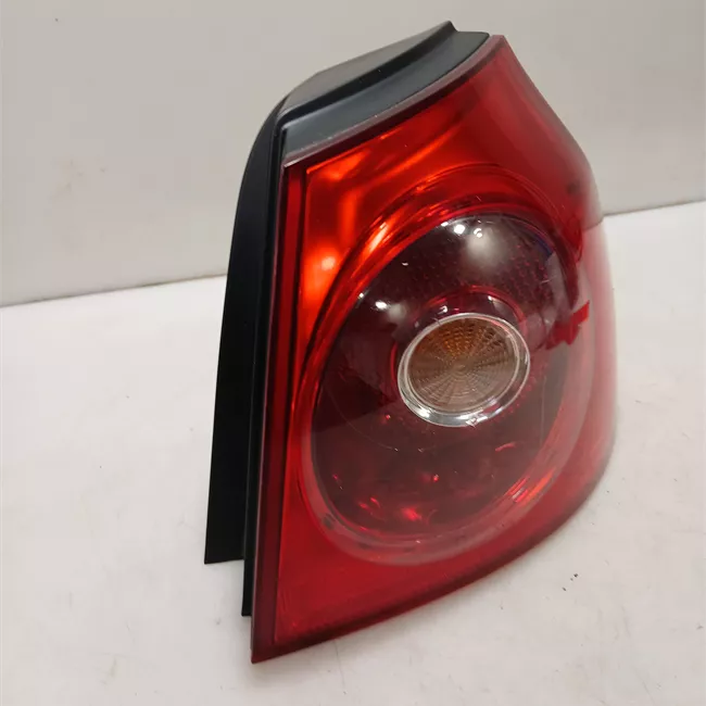 Fanale posteriore parte esterno destro