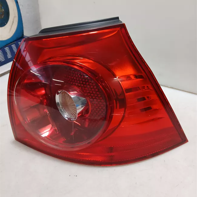 Fanale posteriore parte esterno destro