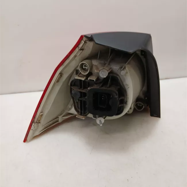 Fanale posteriore parte esterno destro