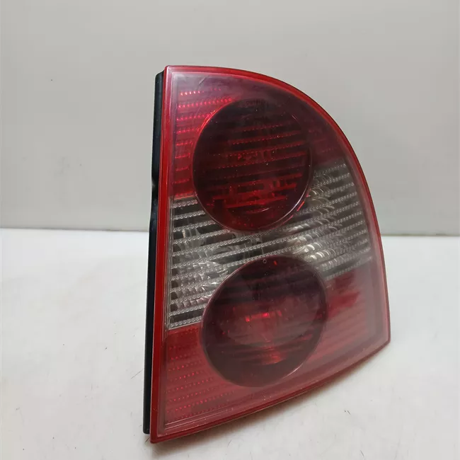 Fanale posteriore parte esterno destro