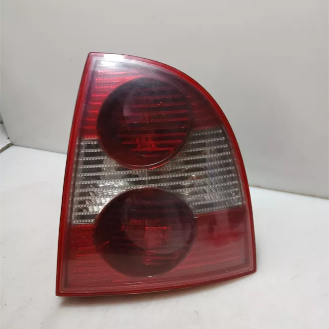 Fanale posteriore parte esterno destro