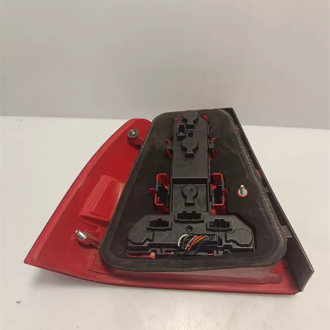 Fanale posteriore destro