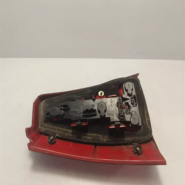 Fanale posteriore destro rosso