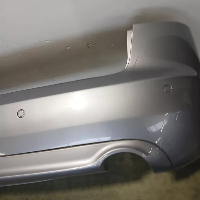 Paraurti posteriore con sens parch primer