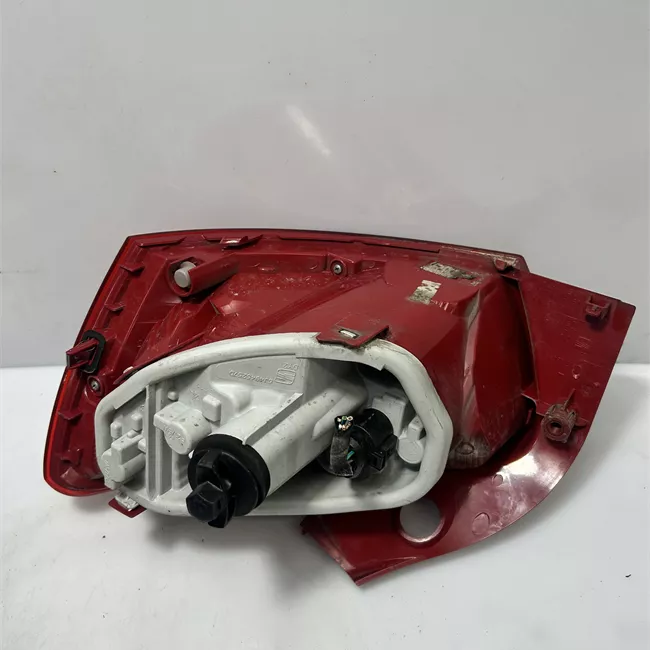 Fanale posteriore sinistro