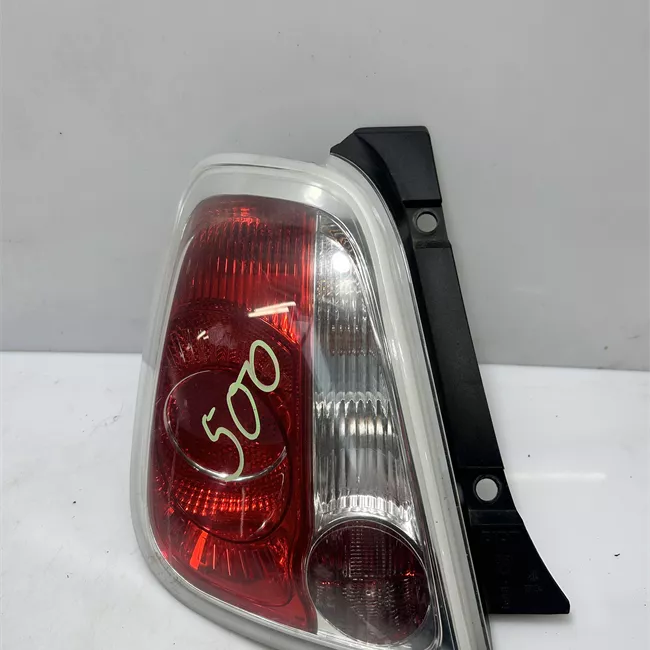 Fanale posteriore sinistro