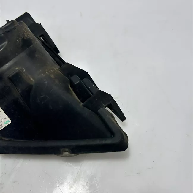 Proiettore fendinebbia sinistro