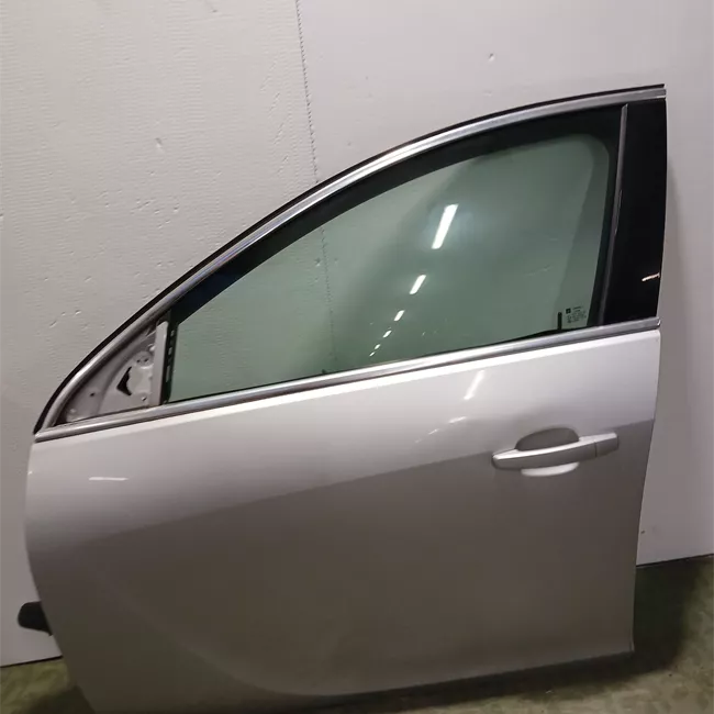 Porta anteriore sinistra