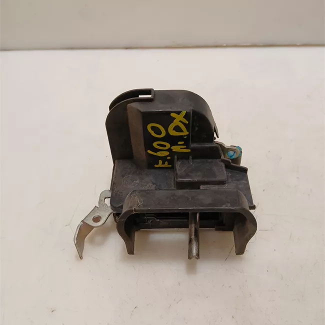 Serratura portello posteriore