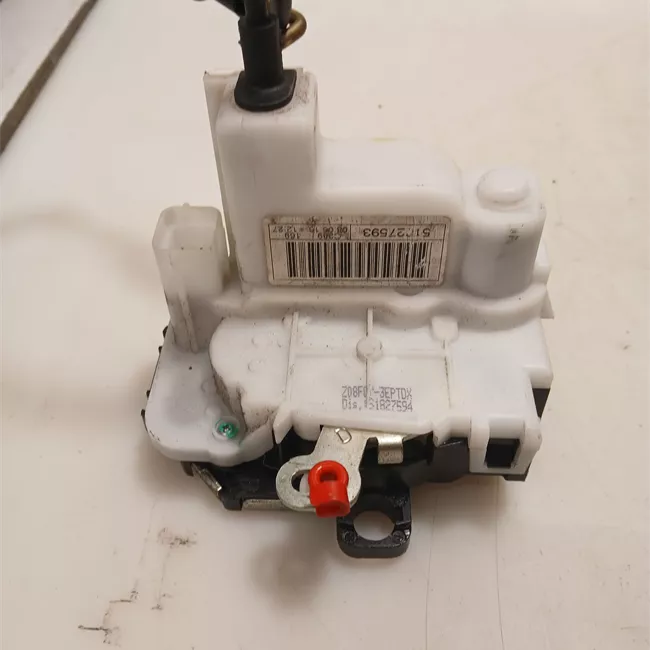 Serratura porta anteriore destra