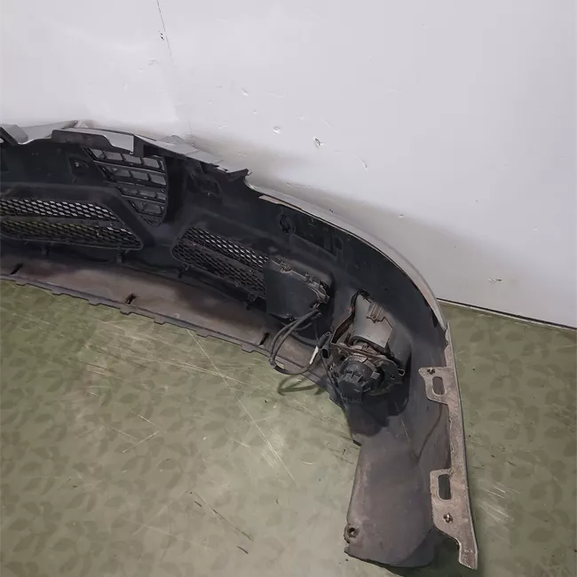 Paraurti anteriore primer