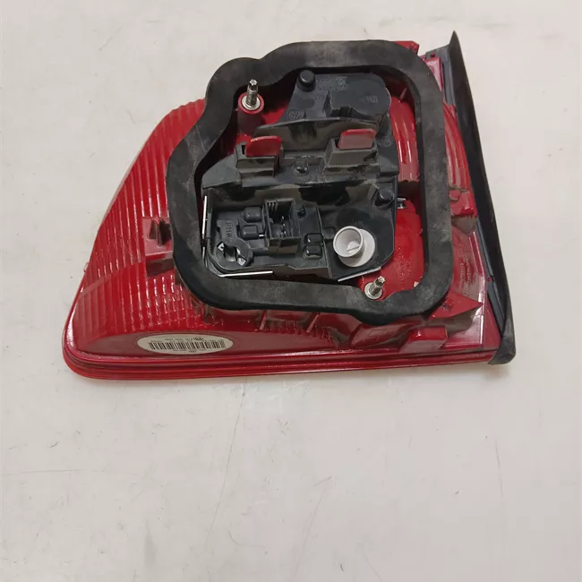 Fanale posteriore parte interno sinistro