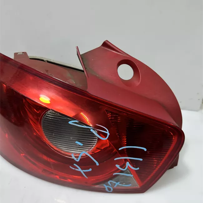 Fanale posteriore sinistro