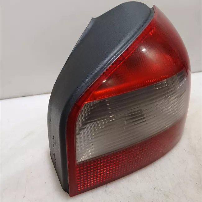 Fanale posteriore destro