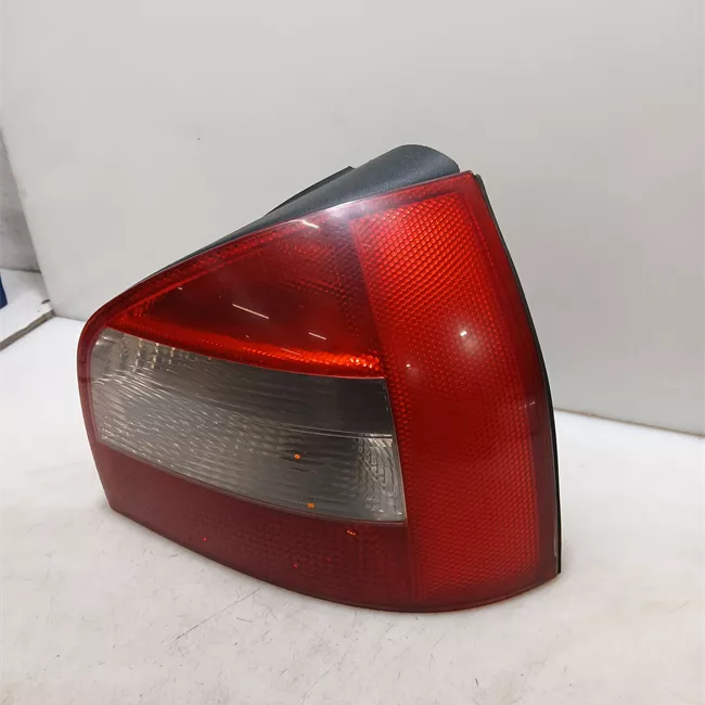 Fanale posteriore destro