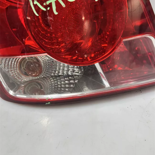 Fanale posteriore sinistro